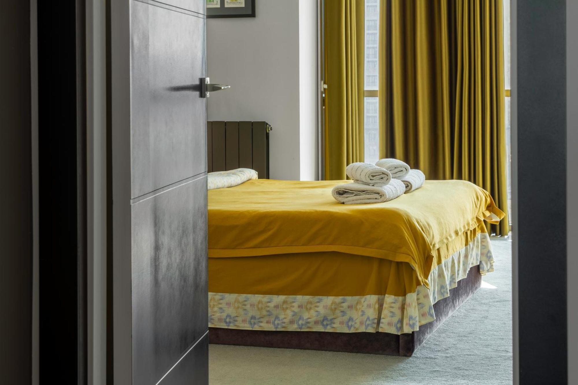 9Th And 6Th Floor Stylish Apartments With Mountainvista Bishkek Exterior foto
