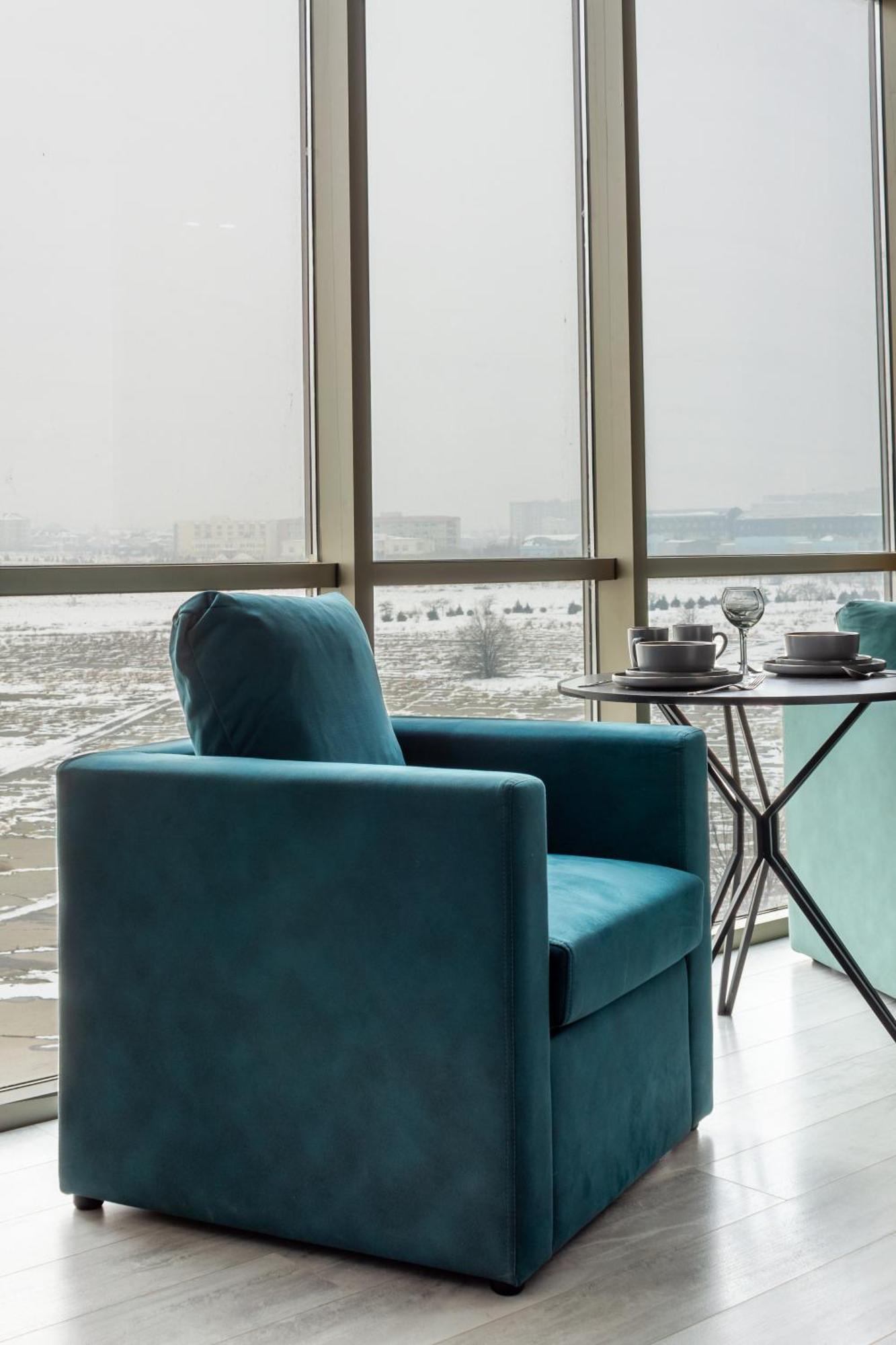9Th And 6Th Floor Stylish Apartments With Mountainvista Bishkek Exterior foto